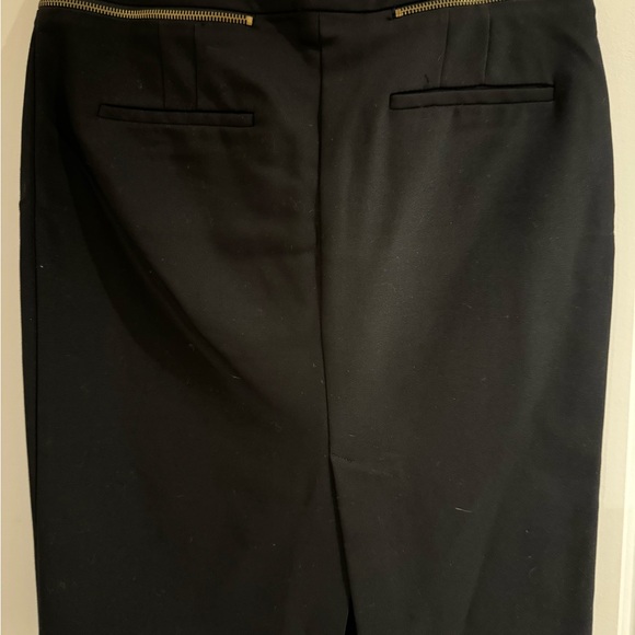 Zara black pencil skirt with good zippers details. - Picture 4 of 5